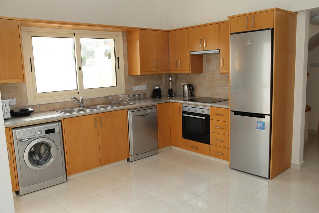 Anthorina Villa 13 Протарас Экстерьер фото